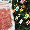 113 Wunschkarten hingen dieses Jahr am Halberst&auml;dter Wunschweihnachtsbaum