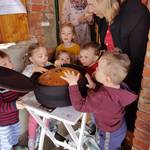 (c) Kita Holzbergwichtel