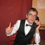 Justizkabarett „Erbschleicherei“ in der Halberstädter Stadtbibliothek_Foto für Presse (Telefon).jpg