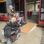 Barrierefreier Zugang in den Straßenbahnen der Kreisstadt Halberstadt