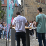 Oberbürgermeister Daniel Szarata und Stefan Meyer vom BGM eröffneten den 2. Halberstädter Gesundheitstag für die Mitarbeitenden der Stadtverwaltung.