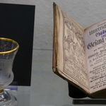 Diese beiden Objekte der Ausstellung weisen auf die besondere seelsorgerische Verbindung der Halberstädter Dominikaner mit dem Heer des Preußenkönigs Friedrich Wilhelm I. hin. Diese beiden Objekte der Ausstellung weisen auf die besondere seelsorgerische Verbindung der Halberstädter Dominikaner mit dem Heer des Preußenkönigs Friedrich Wilhelm I. hin.